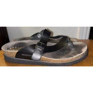 Mephisto Women’s Helen Toe Loop Classic Sandal Black Nubuck Leather Size 8 (38)